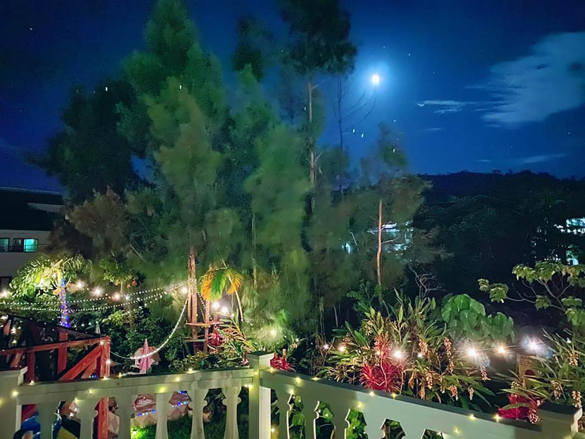 Cats,Piano & Starry Sky Resort Garden -Starry Forest Cottage Okinawa- Onna Buitenkant foto